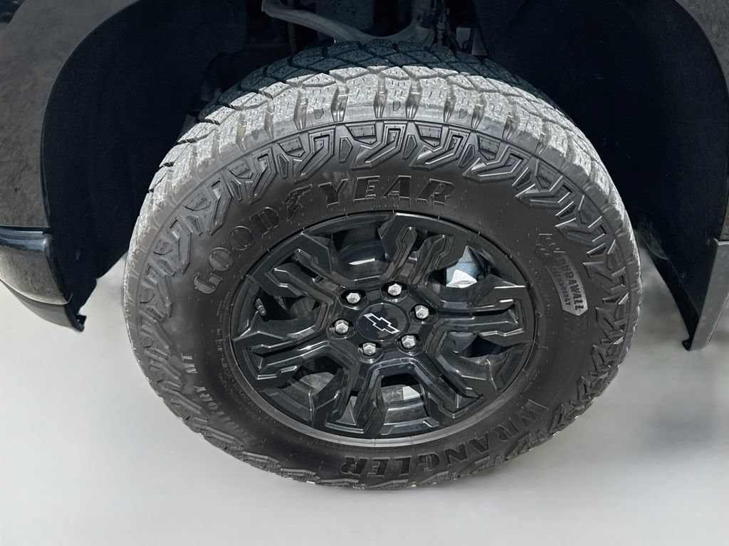 Used 2021 Chevrolet Silverado 1500 LT Trail Boss w/ LT Trail Boss Premium Package AWD/4WD image 26