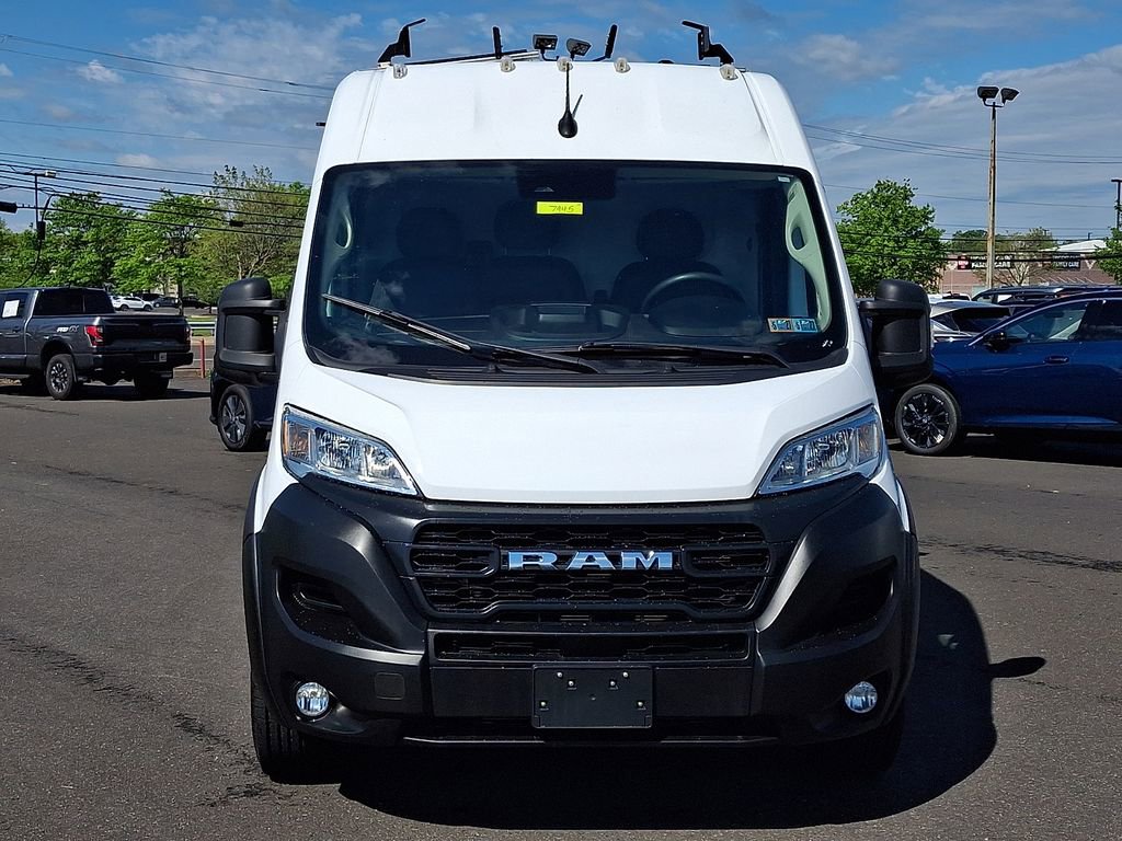 Used 2023 RAM ProMaster 2500 w/ Convenience Group FWD image 2