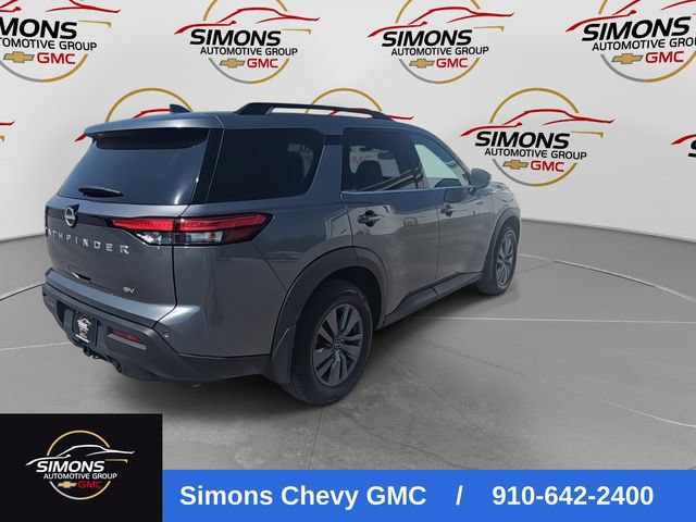 Used 2024 Nissan Pathfinder SV w/ SV Premium Package FWD image 8