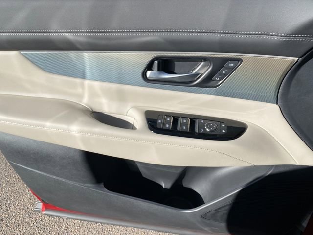 New 2025 Nissan Murano SL image 13