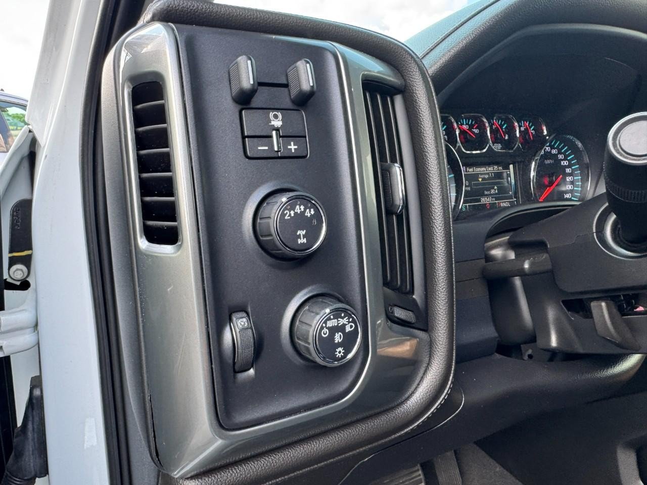 Used 2019 Chevrolet Silverado 2500 LTZ w/ Duramax Plus Package AWD/4WD image 16