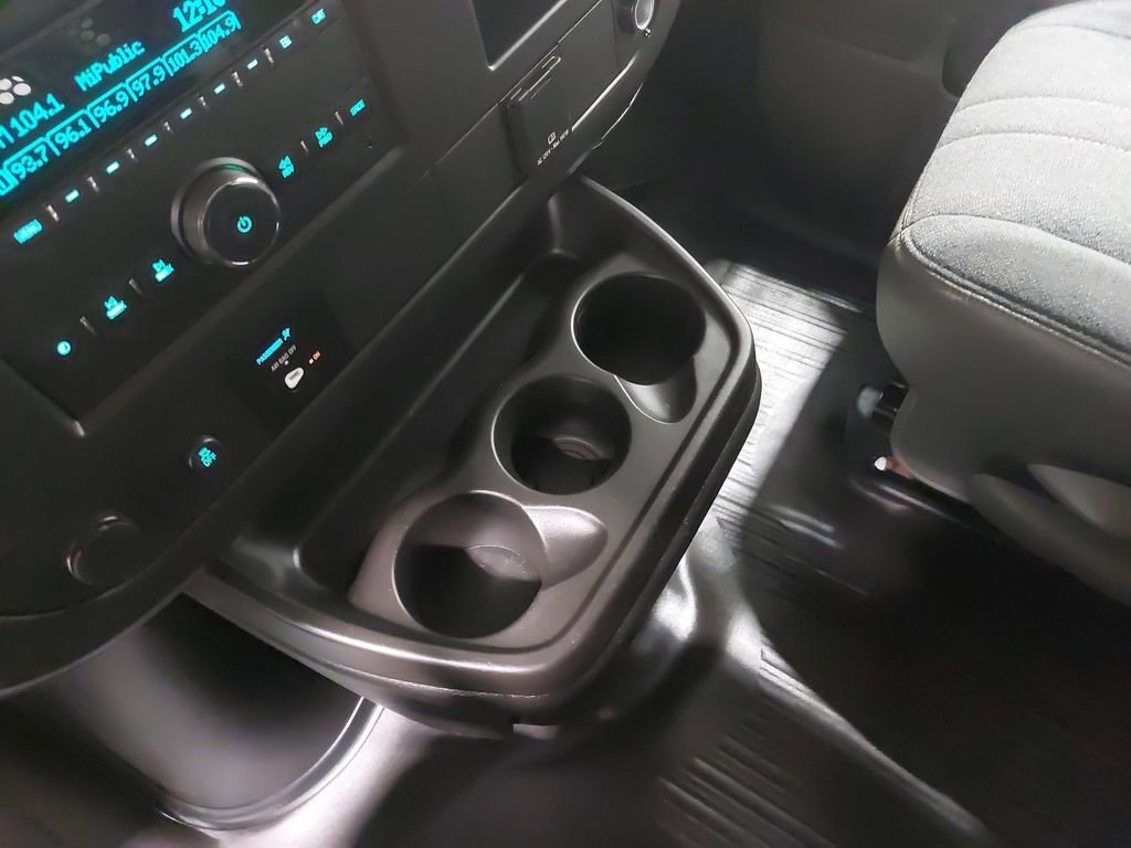 Used 2024 GMC Savana 2500 w/ Driver Convenience Package image 21