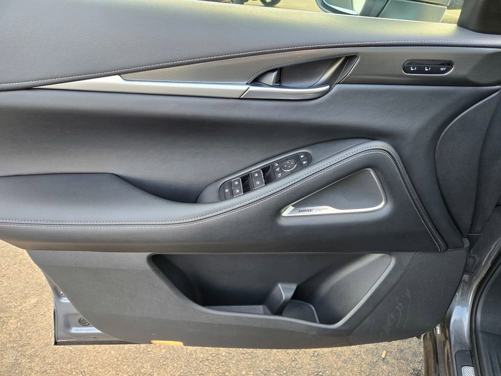 Certified 2025 INFINITI QX60 Luxe image 16