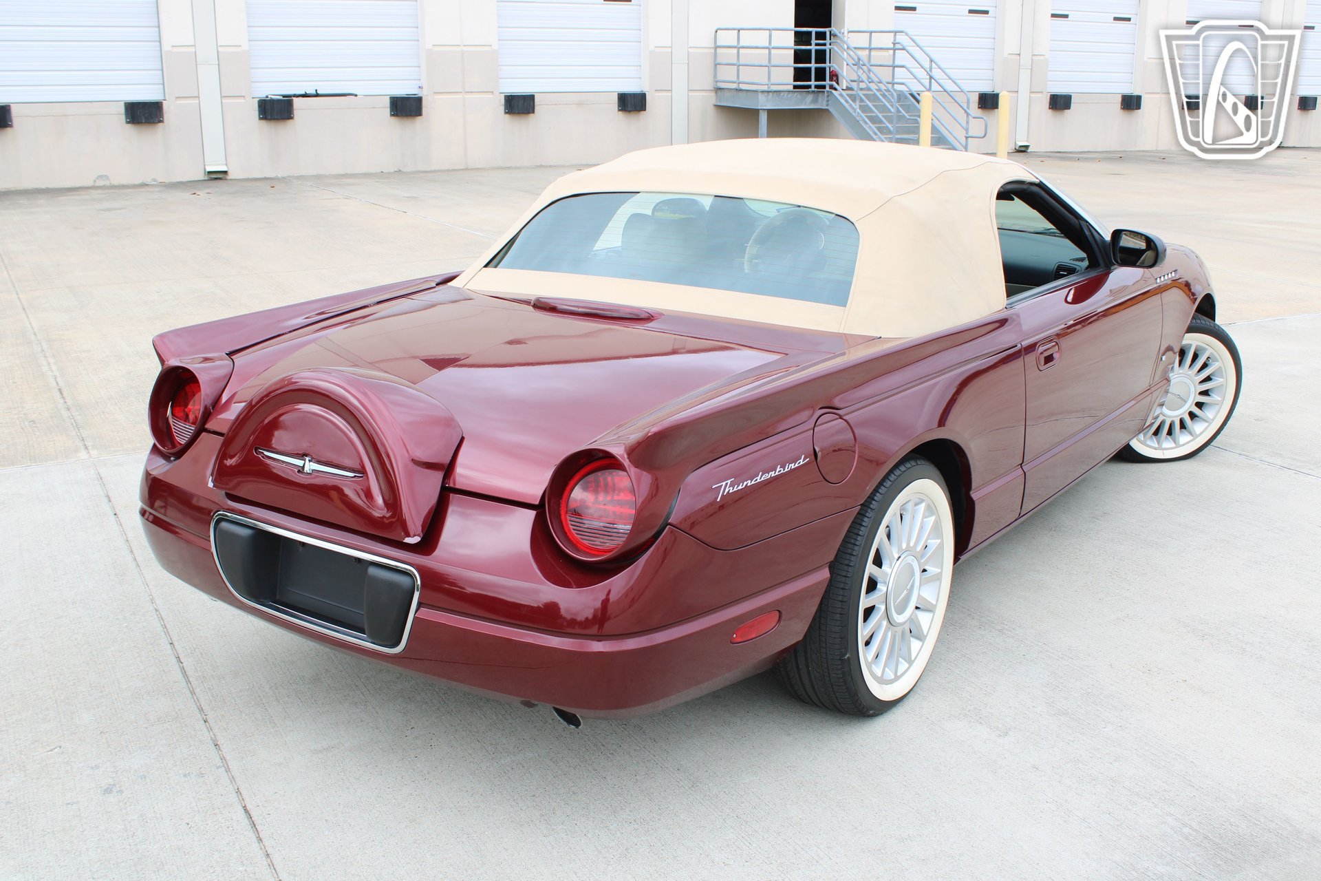 Used 2004 Ford Thunderbird RWD image 18