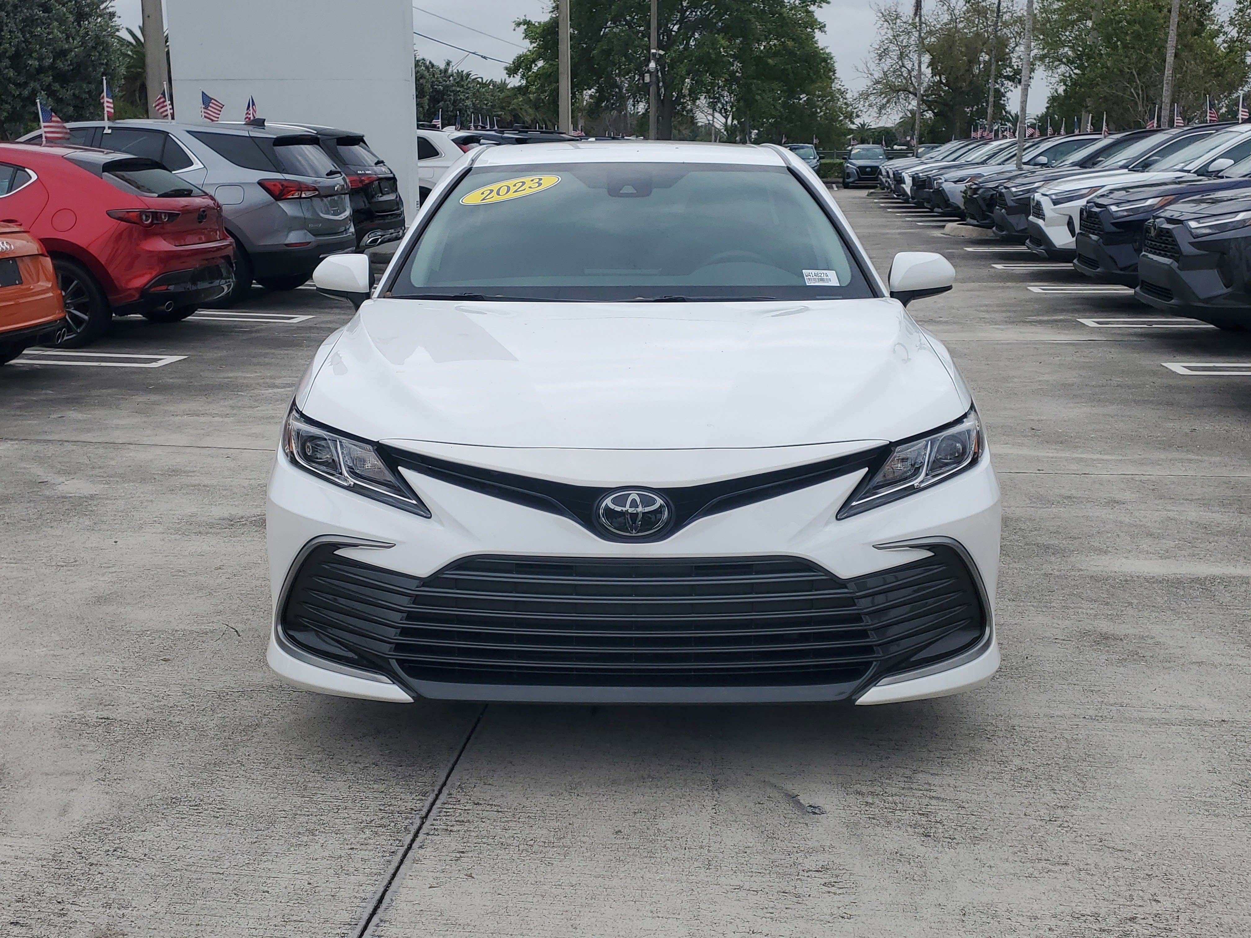 Used 2023 Toyota Camry LE image 8
