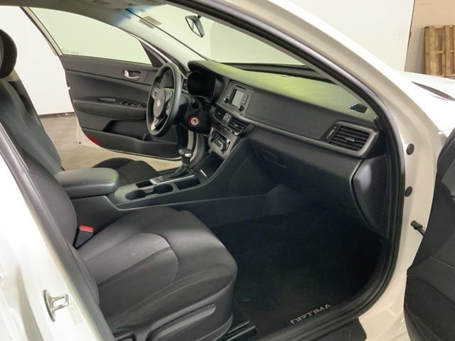 Used 2016 Kia Optima LX FWD image 26