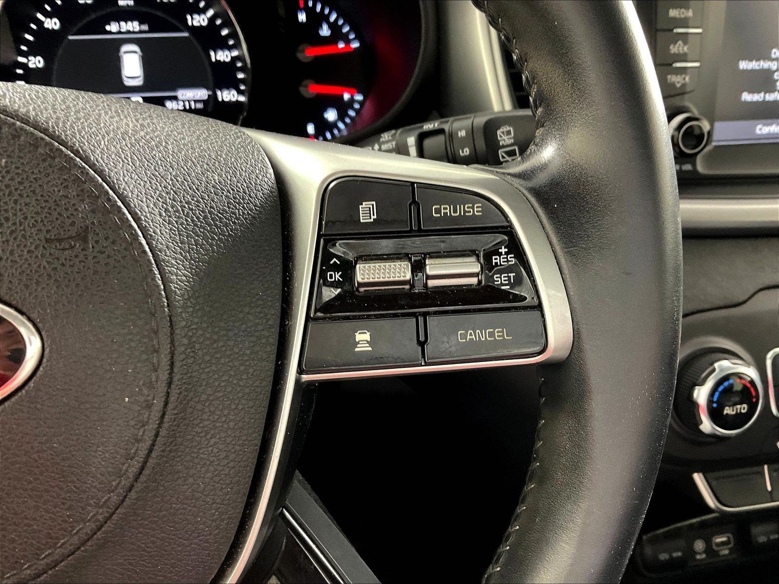 Used 2020 Kia Sorento EX AWD/4WD image 12
