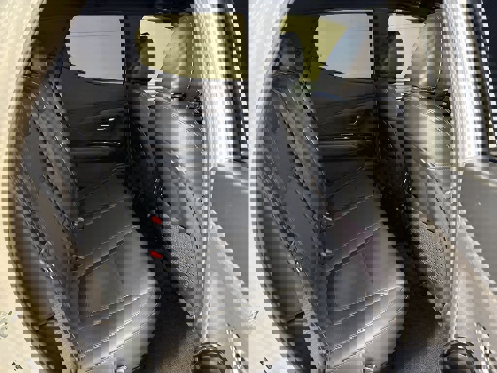 Used 2023 Hyundai Santa Cruz Limited image 23