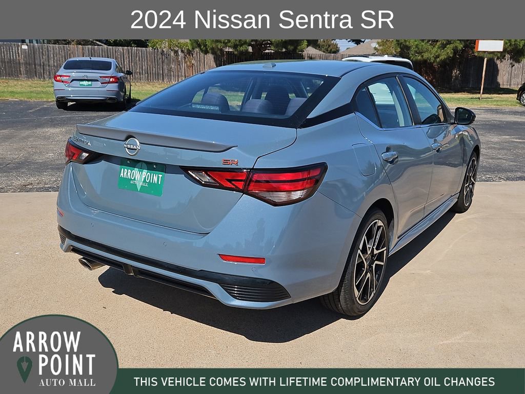 Used 2024 Nissan Sentra SR image 11