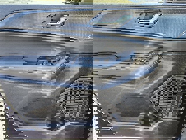 New 2025 Jeep Grand Cherokee Altitude image 25