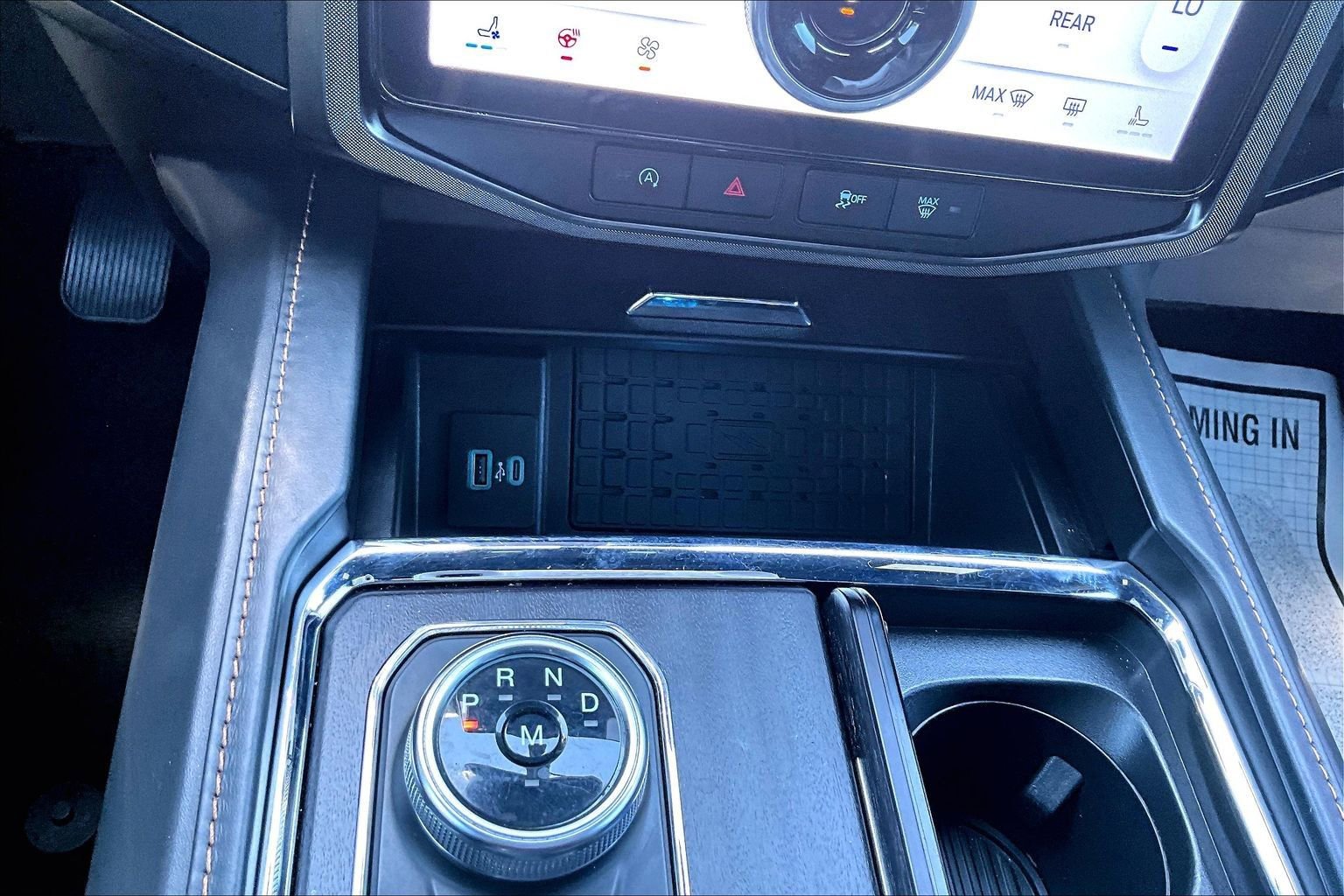 Used 2023 Ford Expedition Max Platinum RWD image 16