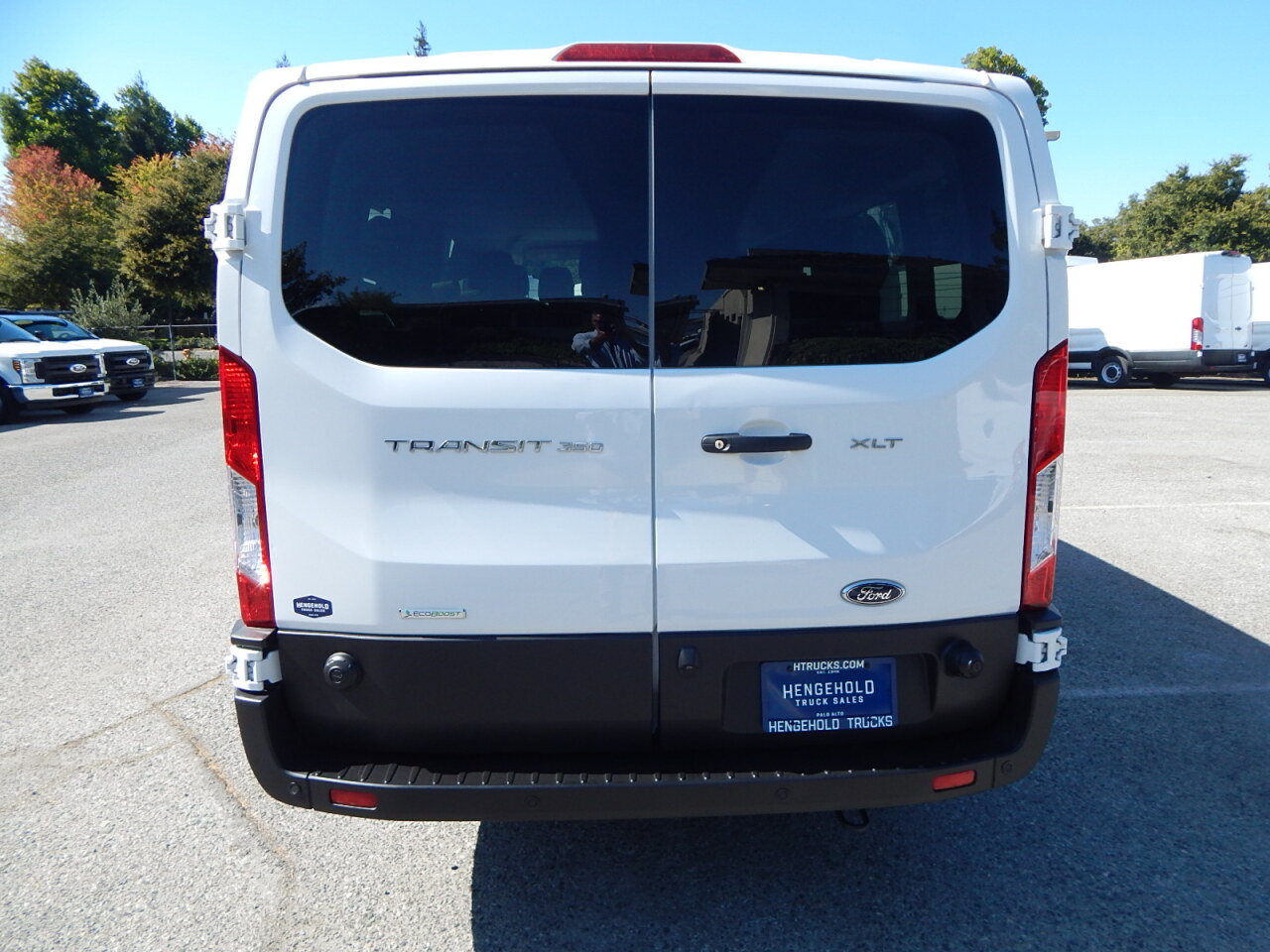 Used 2024 Ford Transit 350 XLT RWD image 7