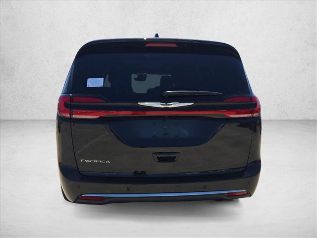 New 2026 Chrysler Pacifica Pinnacle FWD image 8