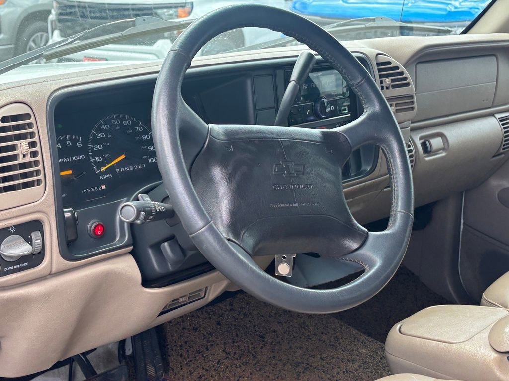Used 1997 Chevrolet Suburban 2500 w/ Preferred Equipment Group 3 AWD/4WD image 10