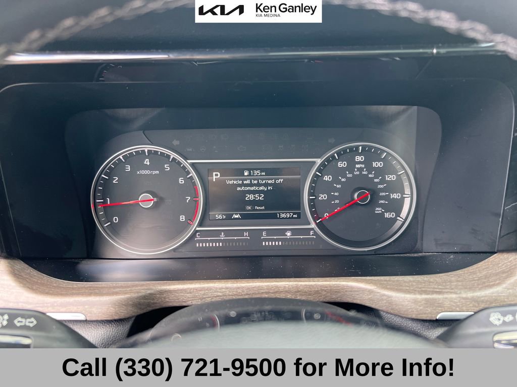 Certified 2022 Kia Sorento EX w/ Panoramic Sunroof Package FWD image 33