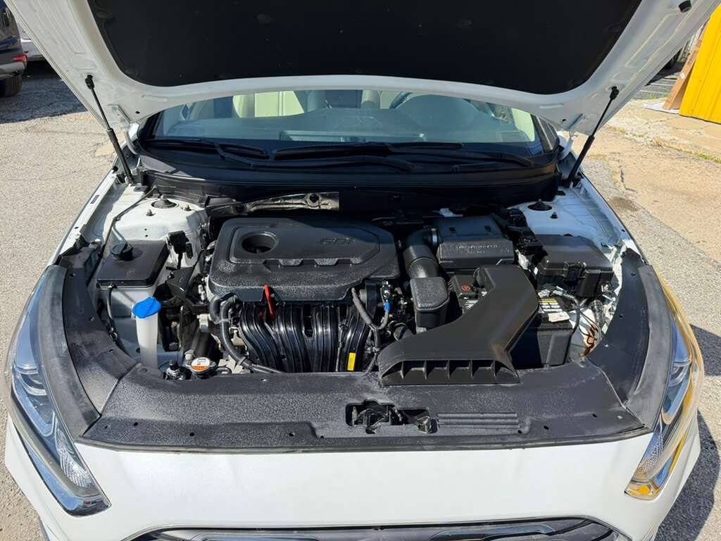 Used 2018 Hyundai Sonata Limited w/ Limited Ultimate Package 03 FWD image 23