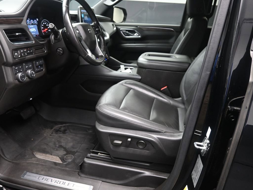 Used 2021 Chevrolet Suburban Z71 w/ Z71 Off-Road Package image 17