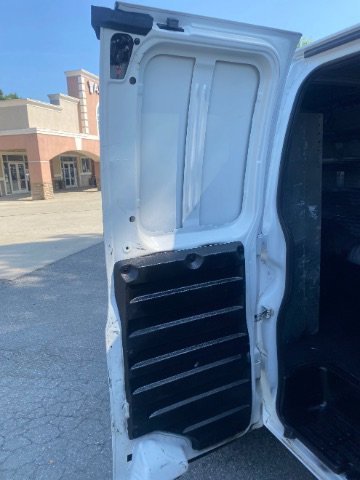 Used 2021 GMC Savana 2500 image 10