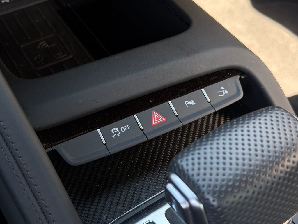 Used 2021 Audi R8 V10 image 25