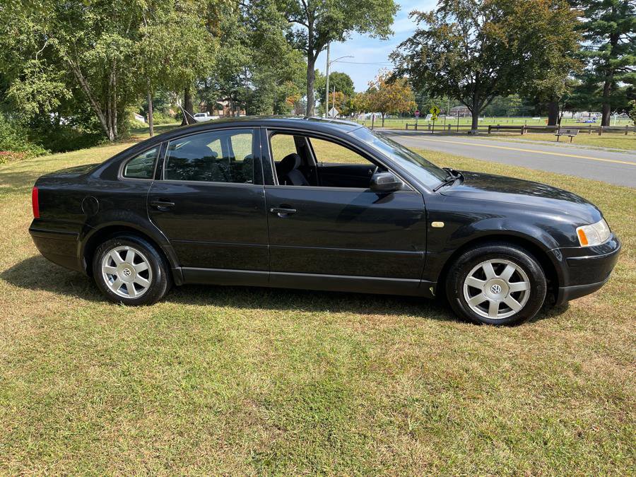 Used 1999 Volkswagen Passat GLS image 4