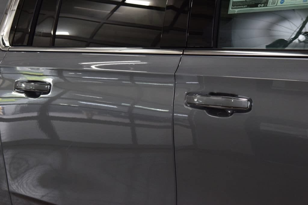 New 2026 Chevrolet Suburban Premier AWD/4WD image 18
