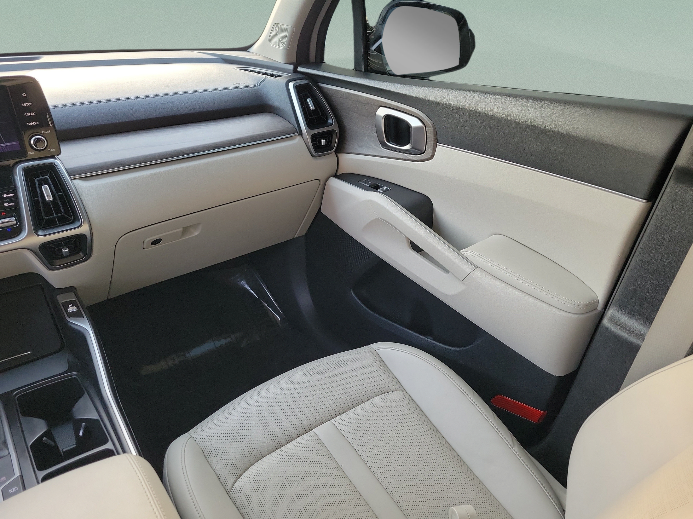 Certified 2023 Kia Sorento X-Line EX AWD/4WD image 11