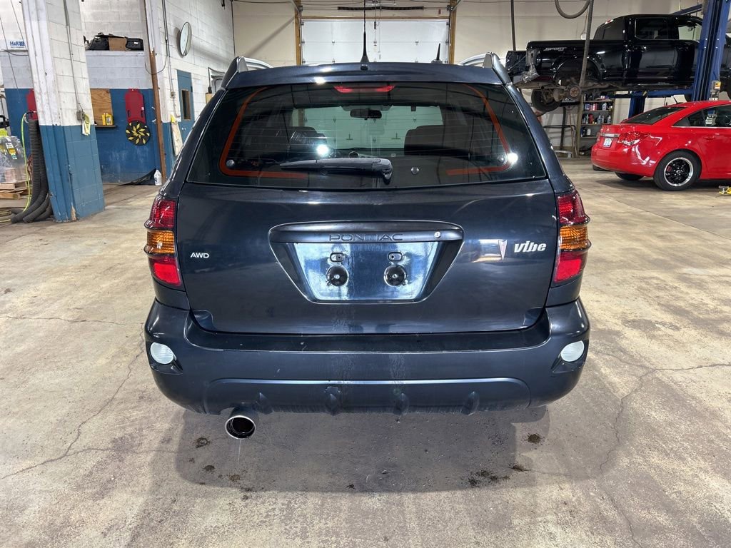 Used 2005 Pontiac Vibe AWD image 3