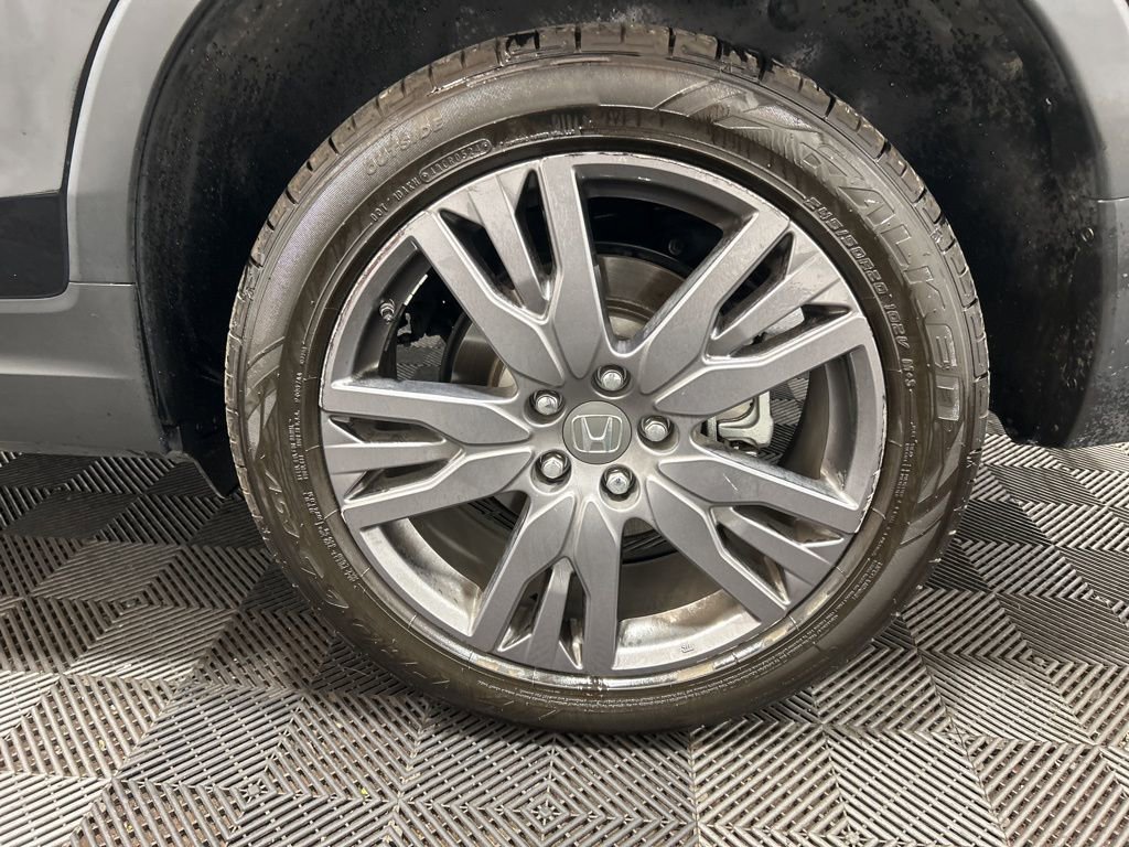 Used 2022 Honda Pilot Sport image 32