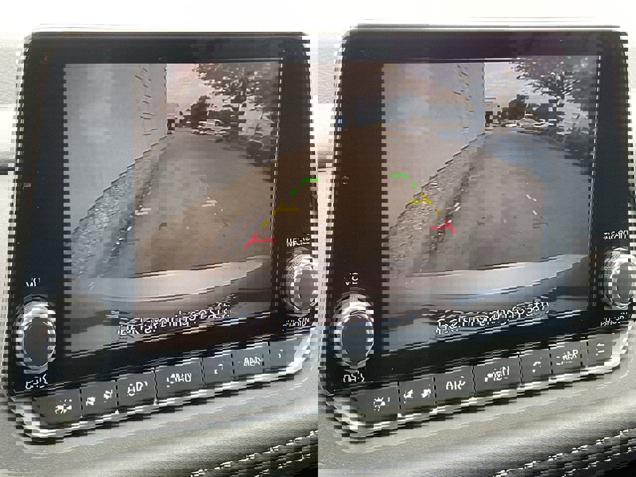 Used 2025 Nissan Rogue SV image 30