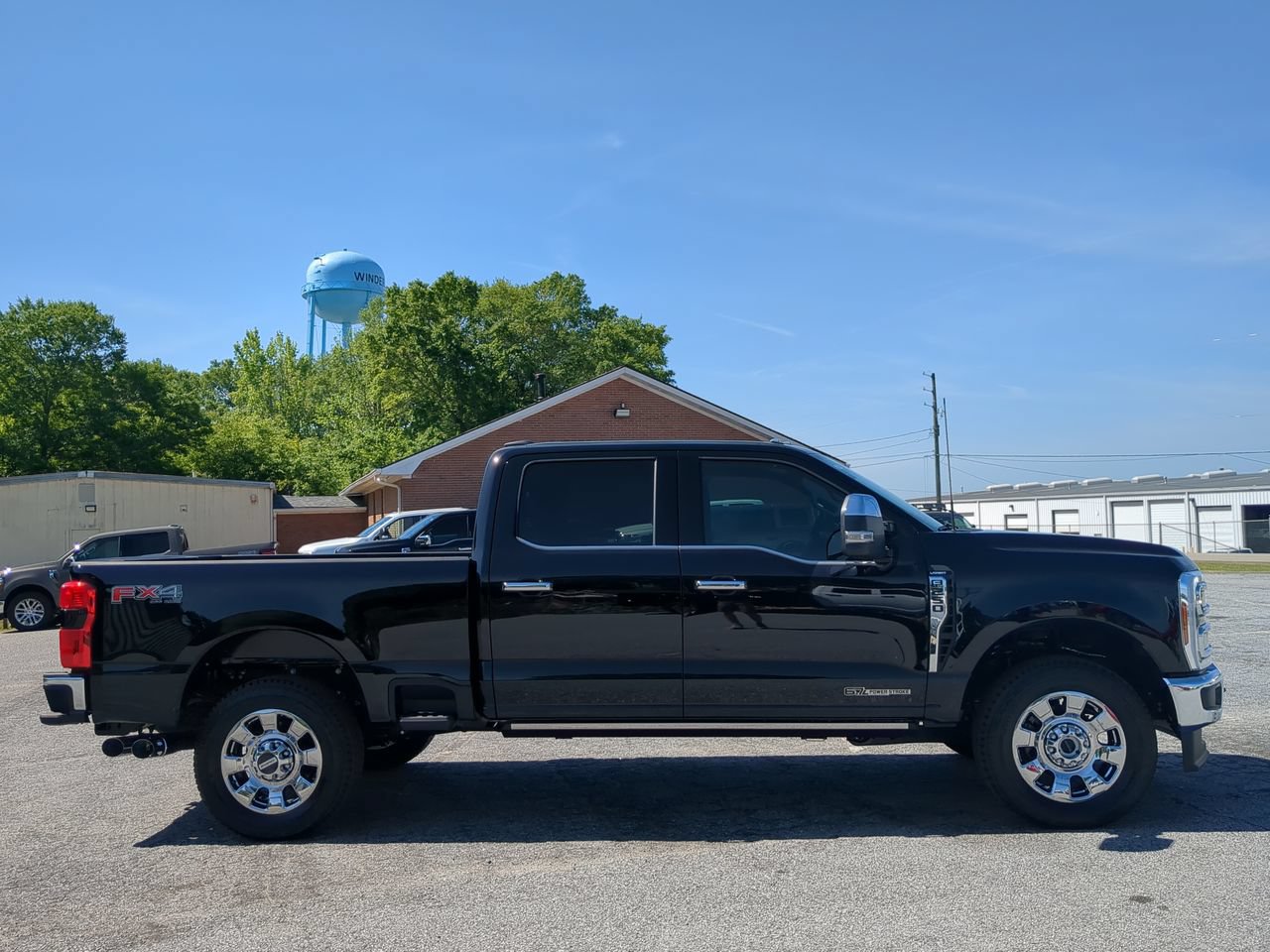 Used 2026 Ford F250 Lariat w/ Lariat Ultimate Package AWD/4WD image 2