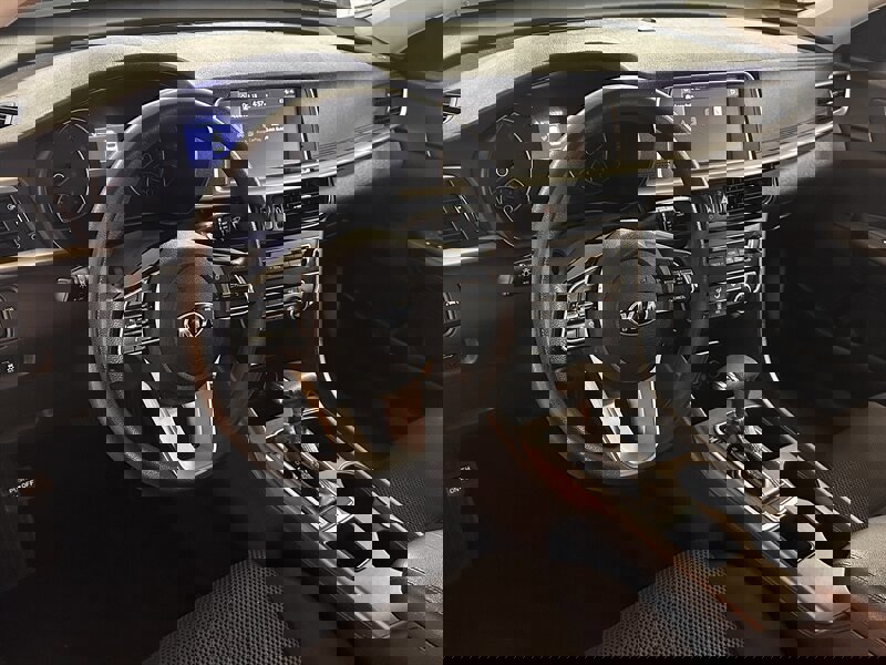 Used 2020 Kia Optima LX image 13