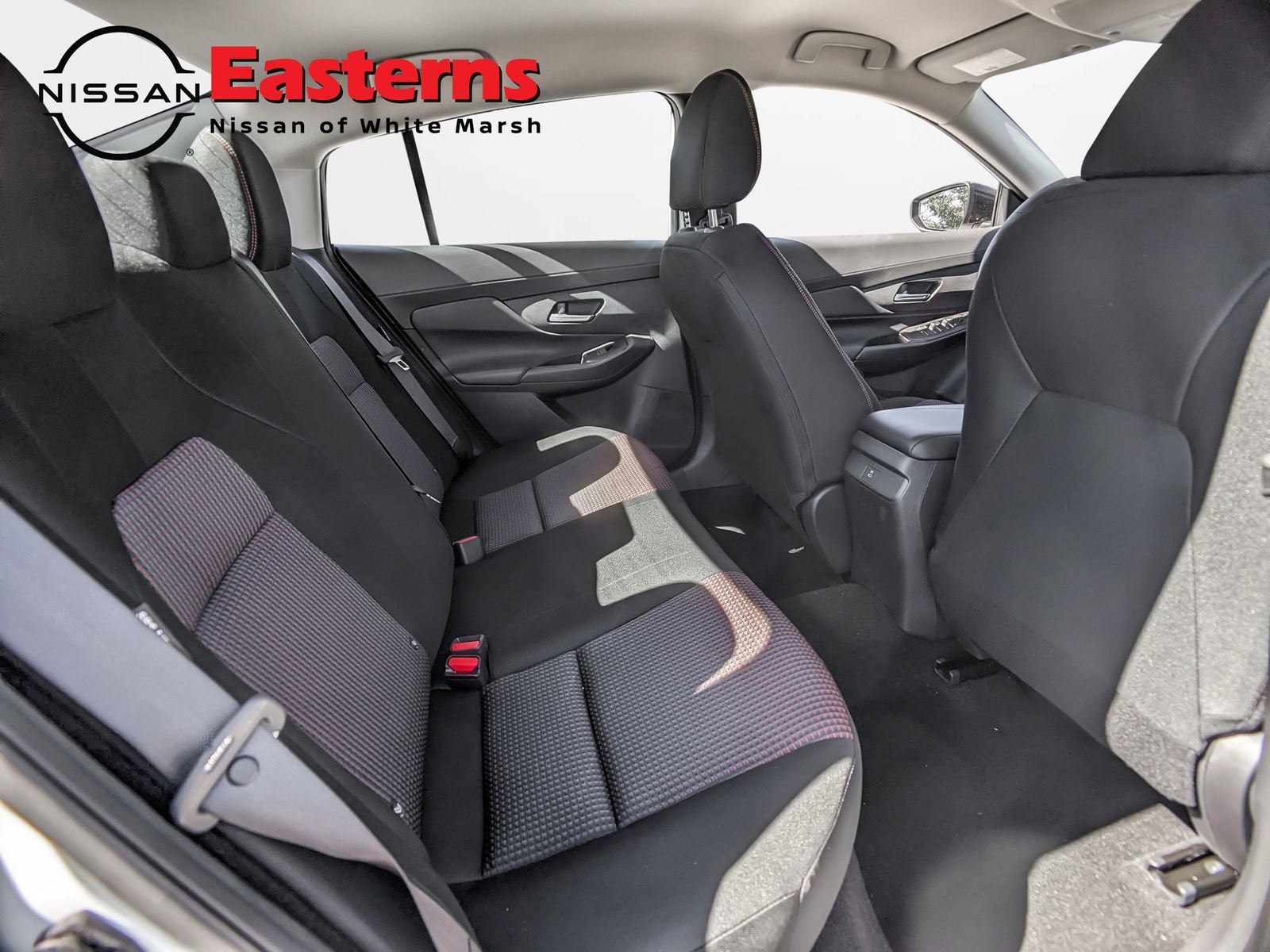 New 2027 Nissan Sentra SR w/ Floor Mat Package FWD image 21