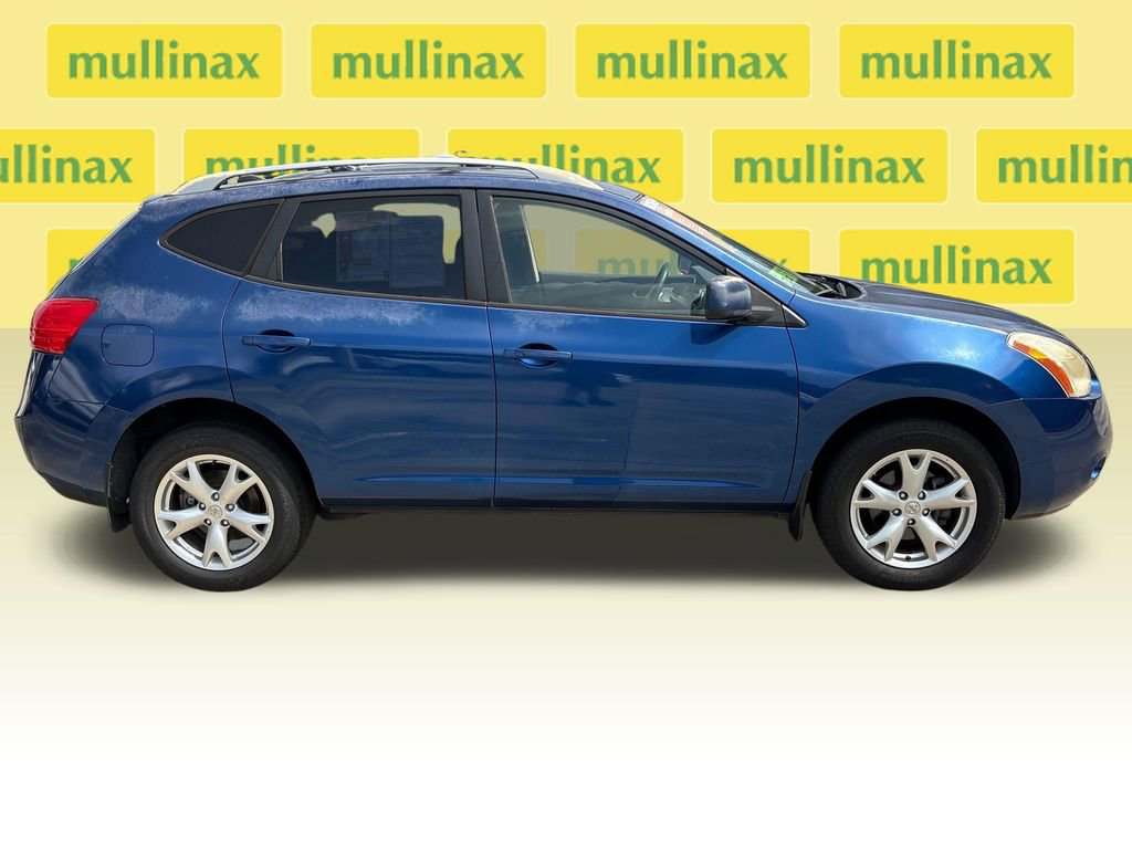 Used 2009 Nissan Rogue SL w/ Premium Pkg FWD image 2