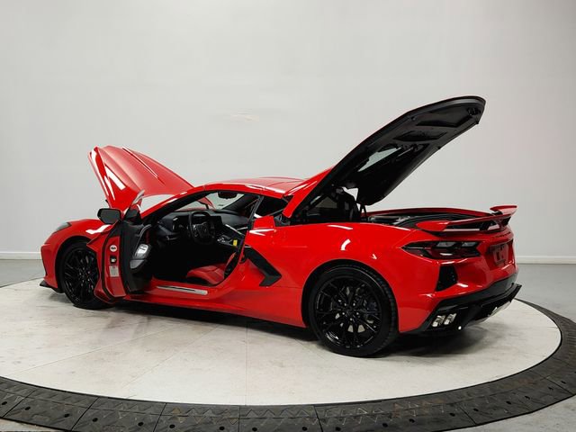 Used 2025 Chevrolet Corvette Stingray Coupe w/ Z51 Performance Package image 13