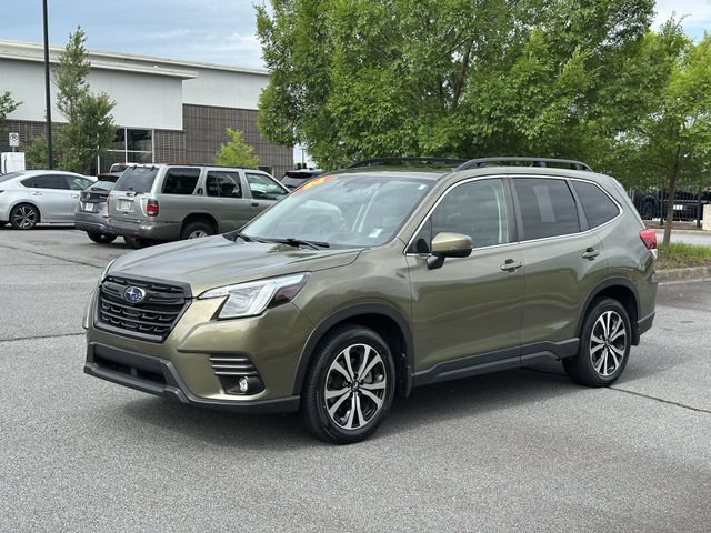 Used 2024 Subaru Forester Limited w/ Convenience Package AWD/4WD image 3