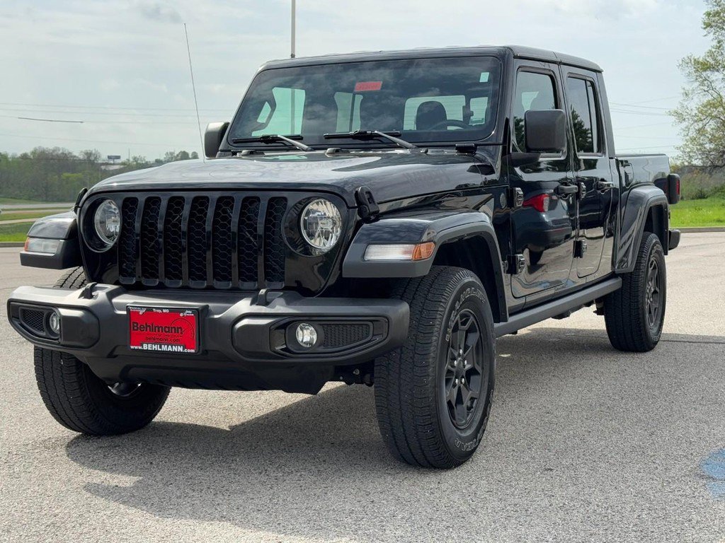Used 2022 Jeep Gladiator Sport AWD/4WD image 11