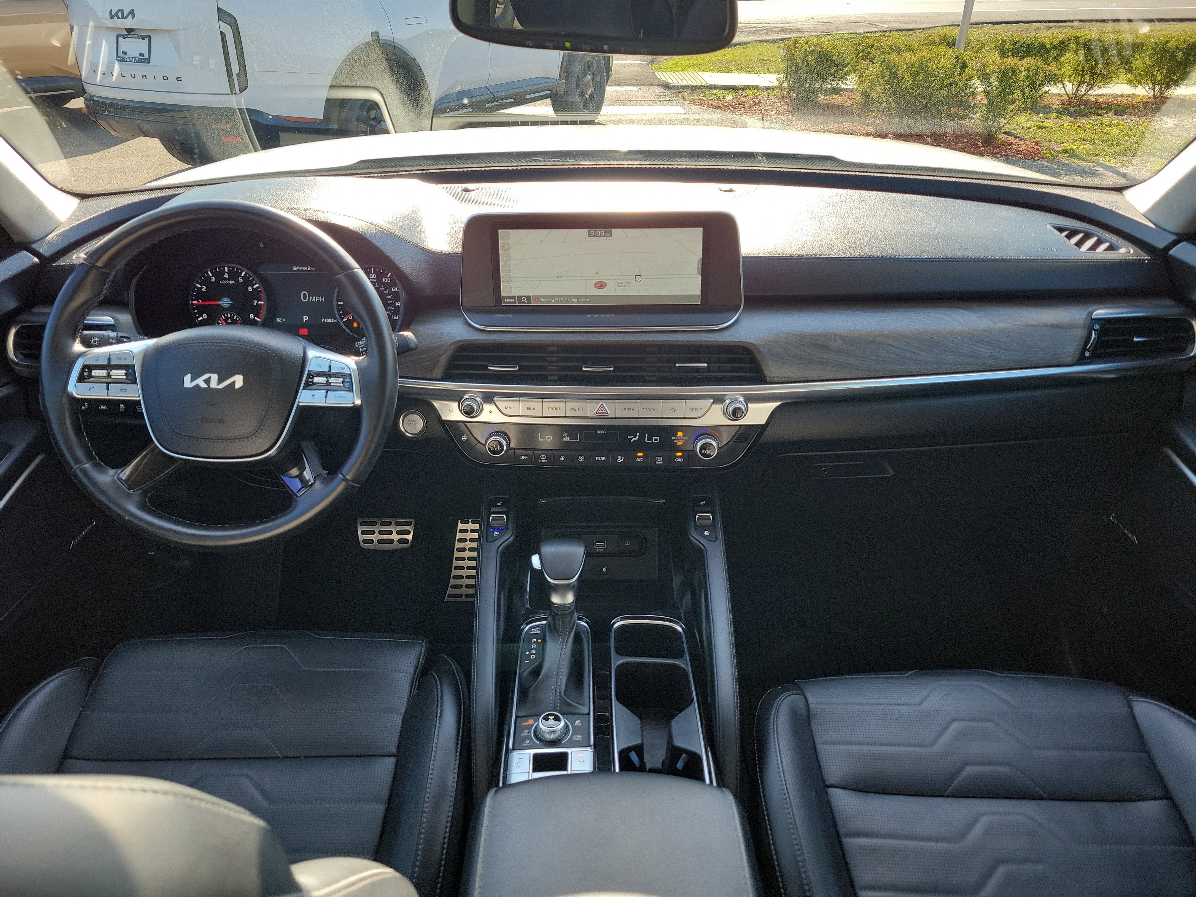 Certified 2022 Kia Telluride SX w/ SX Prestige Package AWD/4WD image 18