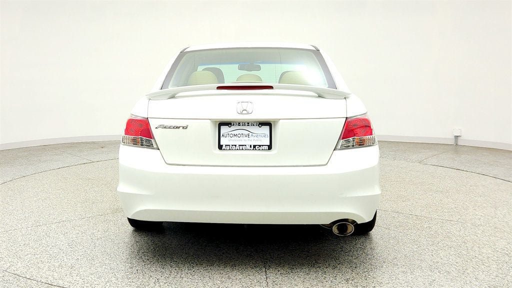 Used 2010 Honda Accord EX-L image 6