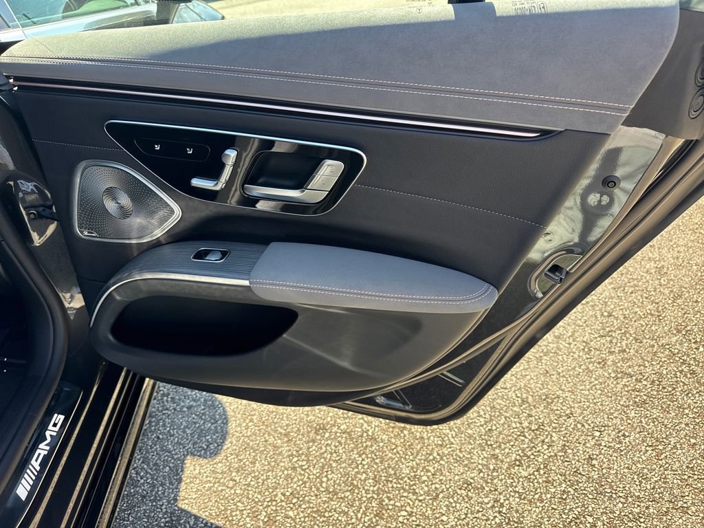 Used 2022 Mercedes-Benz EQS AMG 4MATIC image 16
