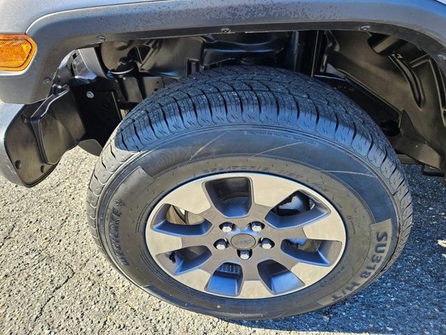 Used 2020 Jeep Wrangler Unlimited Sahara w/ Cold Weather Group AWD/4WD image 20
