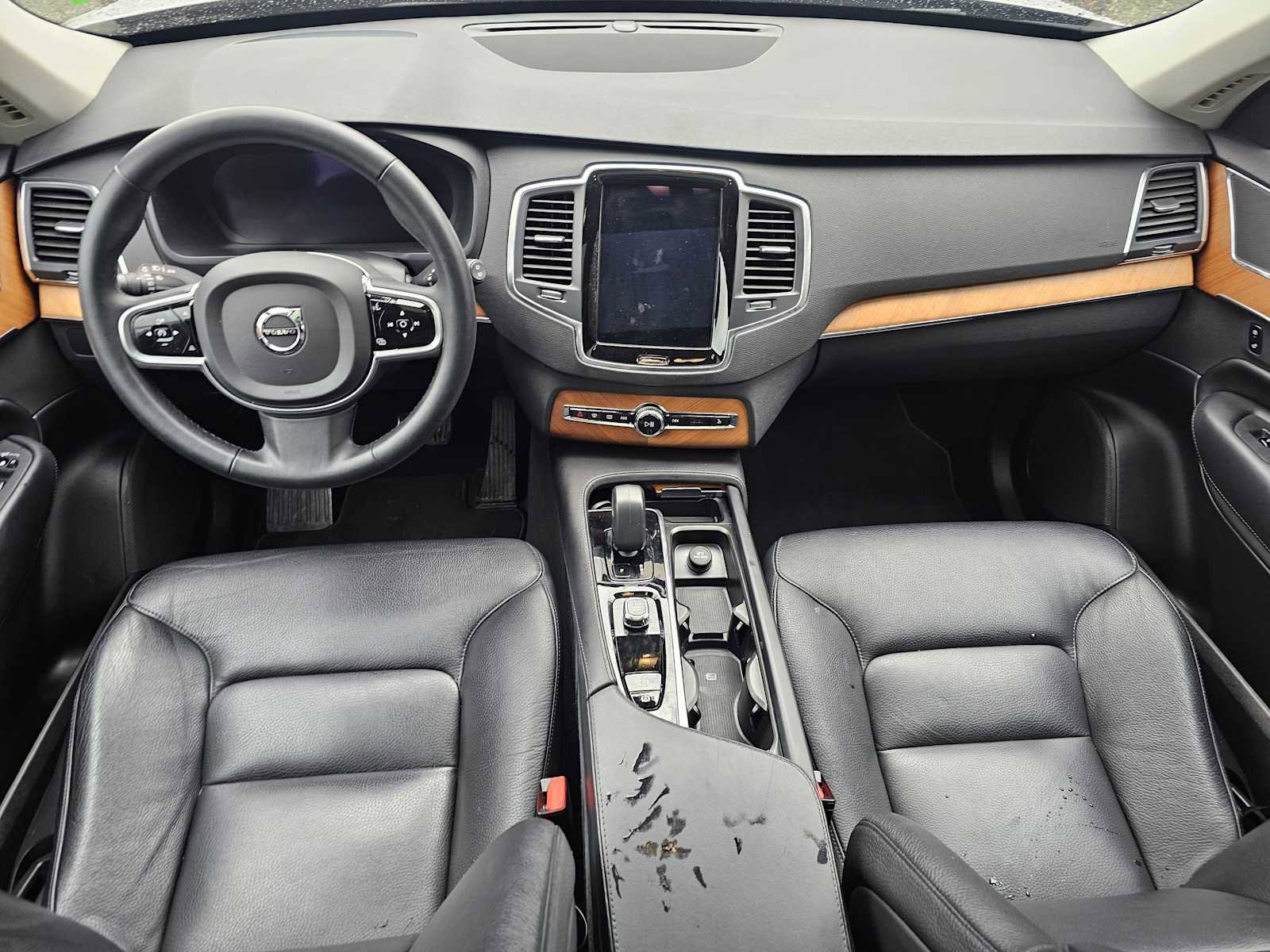 Used 2023 Volvo XC90 B6 Core w/ Protection Package Premier image 20