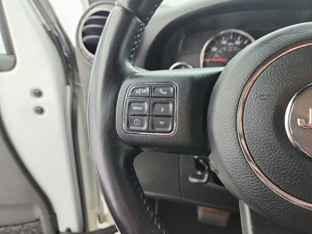 Used 2018 Jeep Wrangler Unlimited Sport S image 28