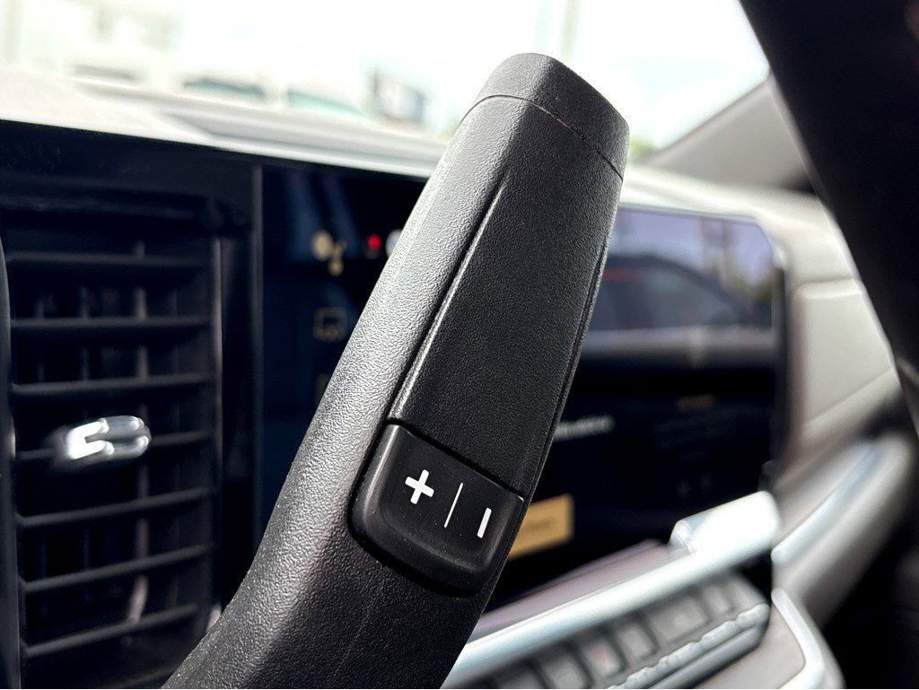 Certified 2025 GMC Sierra 1500 SLT RWD image 15