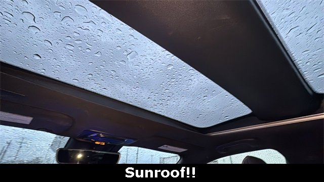 Used 2024 Toyota Crown Limited image 6