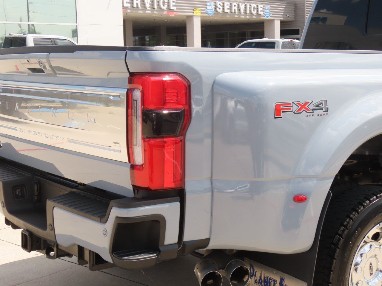 Used 2026 Ford F450 Platinum w/ Platinum Plus Package AWD/4WD image 12