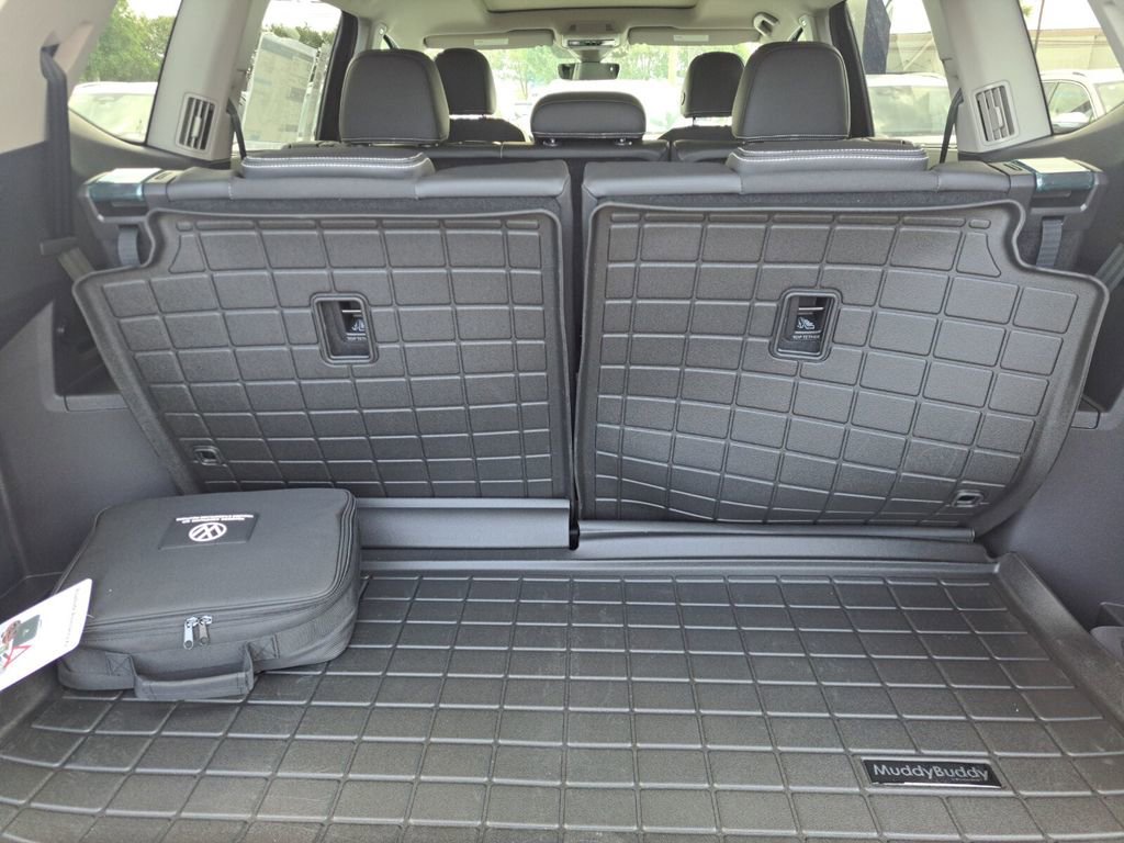 New 2026 Volkswagen Atlas SE image 30