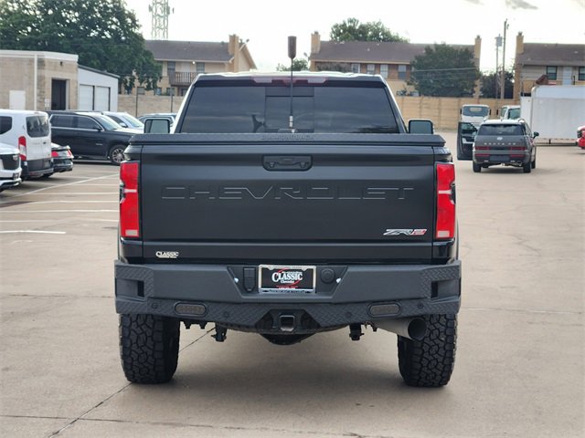 Used 2025 Chevrolet Silverado 2500 ZR2 w/ Technology Package AWD/4WD image 14