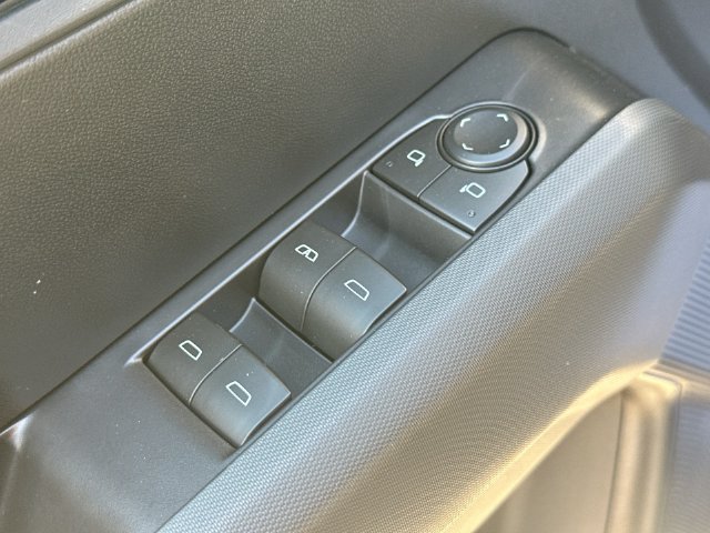 Used 2026 Chevrolet Colorado Trail Boss AWD/4WD image 34