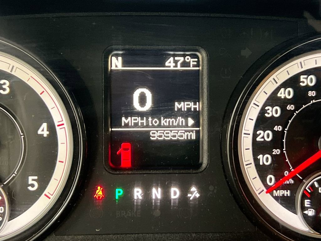 Used 2015 RAM 3500 Tradesman w/ Chrome Appearance Group image 8