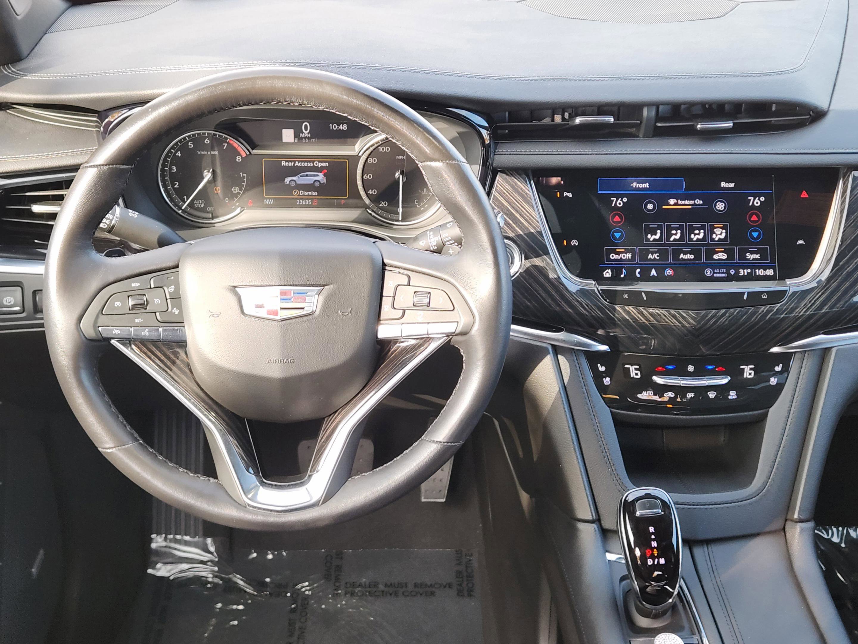 Used 2023 Cadillac XT6 Premium Luxury image 31